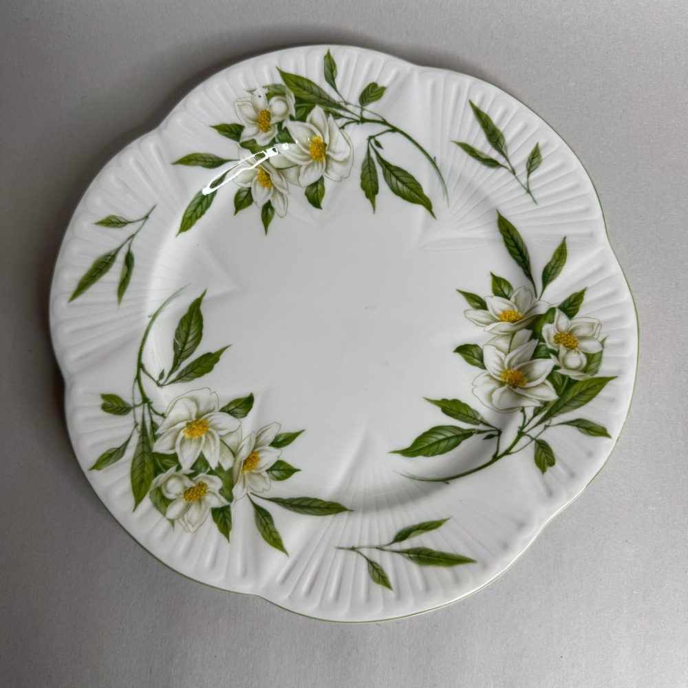 Shelley England Syringa 14063 Fine Bone China Salad Plate White Floral 8 inch